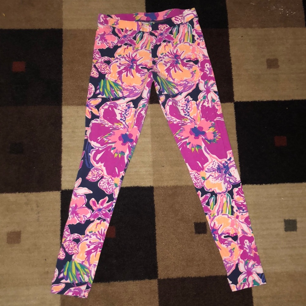 lily pulitzer patterned leggings